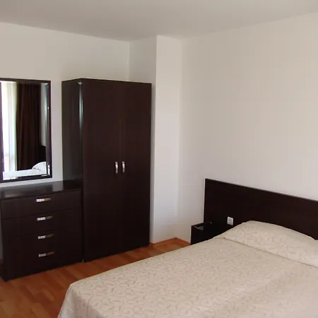 Happy شقة فندقية *