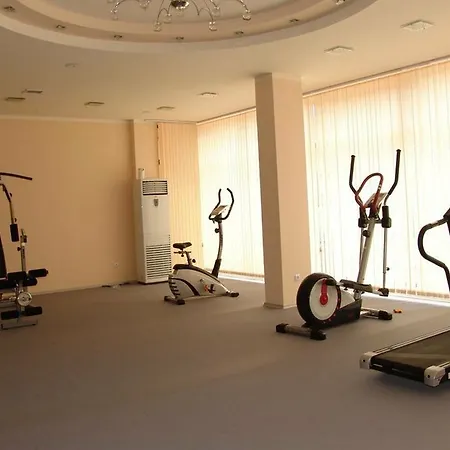 Happy ساني بيتش