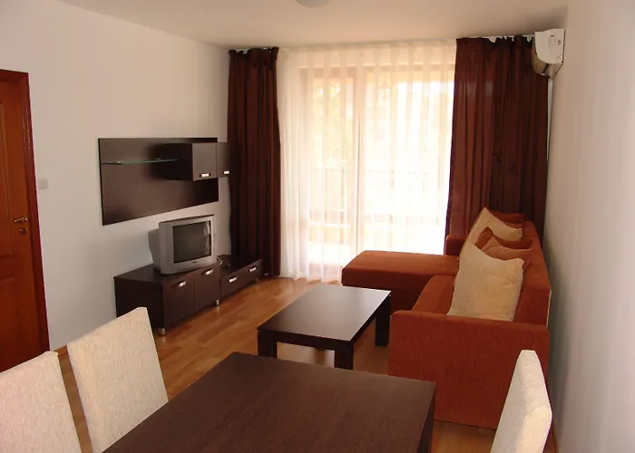 Happy * Slăntjev Brjag