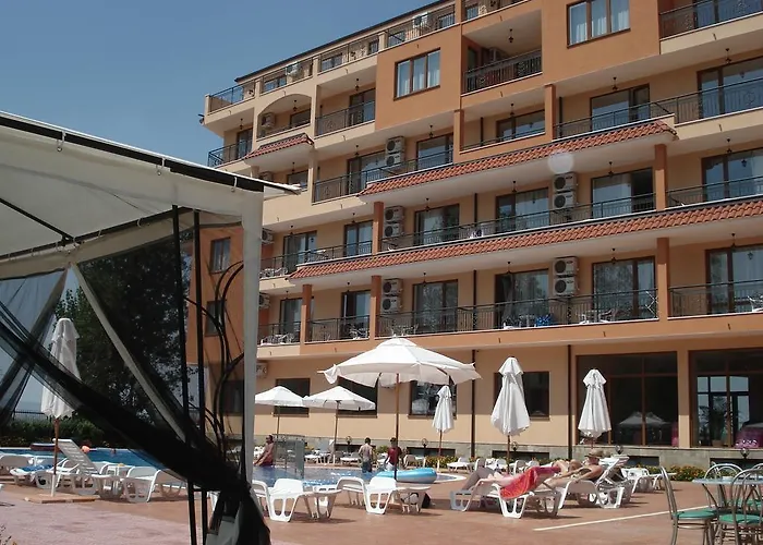 Happy Lägenhetshotell Slăntjev Brjag